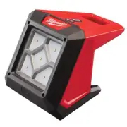 Milwaukee Cordless Rover LED Compact Flood Light 12V 1000-Lumens (Tool-Only)