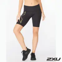 在飛比找momo購物網優惠-【2XU】女 MCS高階 中腰跑步壓縮短褲(黑/金)