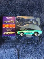 1996 Johnny Lightning Indy 500 Pace Cars...1970 Olds 442