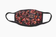 Reusable Comfort Fit Fashion Face Covering w/ PM 2.5 Filter-Black,Red Hearts NEW