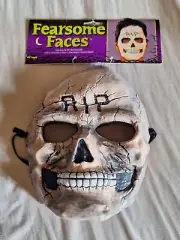 VTG Tagged 90s Fun World Fearsome Faces RIP Skull Scream Mask #09218 Asst