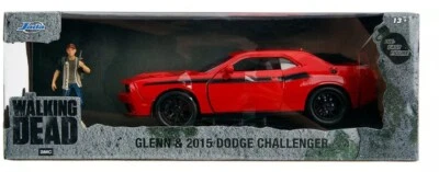 Jada Walking Dead GLENN Figure & 2015 DODGE CHALLENGER Diecast 1:24 Scale