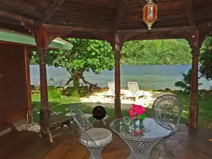 Robinson's Cove Villas - Bougainville Bungalow