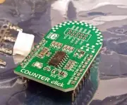 LS7366R Module MIKROE-1917 Counter Click Development Board