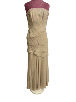Jovani Prom Formal Dress Beige Beaded Lace Pleated Size 4