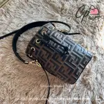 二手精品 FENDI 老花 MON TRESOR 水桶包 FF MINI