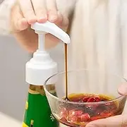 Oyster Sauce Squeezer, Pump Bottle Mouth Squeezer for Oil Chili Tomato Soy Sauce Dispenser Kitchen Tools (White)