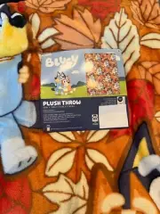 Bluey and Bingo Fall Leaves Plush Throw Blanket 50x70