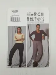 Vogue Sewing Pattern 9228 V9228 Tapered Pants Pattern Size XS-M 4-14 NEW