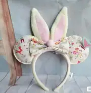 Disney Minnie Mouse Easter Reigning Rabbits Bunny Ear Headband Posable