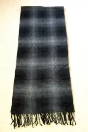NWT Scarf-ITALIAN WOOLEN TREASUES-ITALY-gray/black plaid 100% lambswool w/fringe