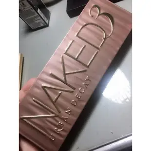 URBAN DECAY NAKED3第三代 玫瑰色眼影盤