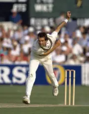 Ken MacLeay bowling for Somerset during the Benson and Hedges- Cricket Photo 1
