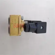 1PC NEW Blowing Machine Solenoid Valve 322F35 AC220V