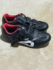 Peloton Cycling Bike Shoes, Size 40 Euro. USA Size Mens 8. Ladies Size 9.5