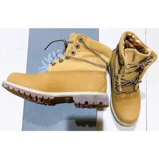 Timberland 女生 休閒鞋 大黃靴子 尺寸5.5