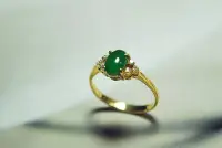 在飛比找Yahoo!奇摩拍賣優惠-【東采藝術珠寶】天然翡翠鑽戒 90%黃金 天然真鑽 鑲石戒指