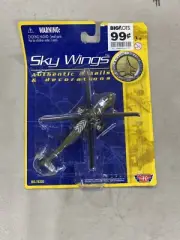 Motor Max Sky Wings Green Miltiary Helicopter Apache AH-64 D31