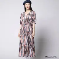 在飛比找momo購物網優惠-【PizzaCutFive】復古幾何五分袖綁帶長洋裝(舒適 