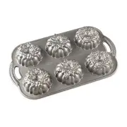 Nordic Ware Wreathlettes Cakelette, 4-Cup, Silver