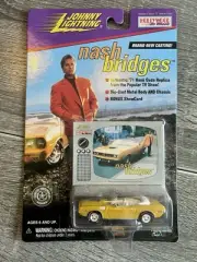 Johnny Lightning Hollywood On Wheels NASH Bridges 1971 Hemi Cuda