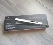 Wazor Professional 1 Inch Ionic Ceramic Hair Straightener, New in Box
