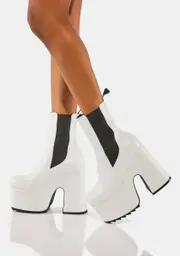 [Lamoda] White Bad Will Platform Ankle Boots