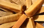 Himalayan Yak Cheese Dog Chew – Natural Long Lasting Treat for Aggressive Chewer