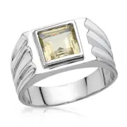 Attractive Gentlemens Ring W/2.20ctw Genuine Quartz & 925 Sterling Silver