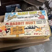 VINTAGE 1960’s MARX RABBIT HUNT TARGET SET SHOOTING GAME W/BOX partials A B Or C