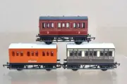 HORNBY RAKE of 3 GW GWR LMS & THOMAS the TANK ENGINE CLARABEL 4 WHEEL COACH of