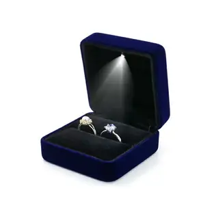 戒指盒 鑽戒盒 婚戒盒 高檔帶燈首飾盒led發光戒指盒婚禮對戒盒森系吊墜手鐲耳墜耳釘盒『WW0403』