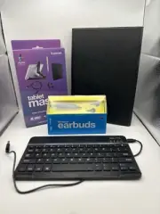 NIB Tablet Master Kit & Earbuds with Wireless Keyboard & Cover For iPad Tablets