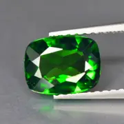 1.31Ct Cushion _ Awe-inspiring Sparkling Unheated Chrome Diopside _Russia