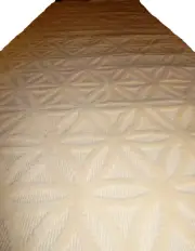 40" X 98". Beautiful Plush RUNNER WOVEN 100% WOOL CARPET