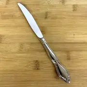 Oneida Strathmore Dinner Knife Deluxe Stainless Steel Flatware Vintage 90s NEW