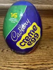 Cadbury Creme Plastic Egg with 16 Eggs Inside, 1 Pound 3.2oz Total Sealed -Cute!