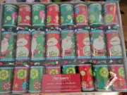 Pier 1 Imports 8 Pc Christmas Holiday Party crackers Santa snow flake Nib