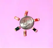 Dollhouse Miniature Spools of Thread (6) 1:12 Scale