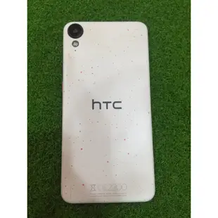 桃園中壢平鎮八德大溪手機維修-宏達電 HTC Desire 825 星彩白 4G 二手 16G空間 功能正常 8.5成新