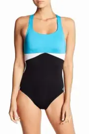 Nike Women's Cross-Back One-Piece Swimsuit Sz. Small (Light Blue Fury) 148678
