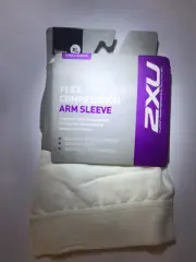 2xu arm sleeve White And Gray Size XL