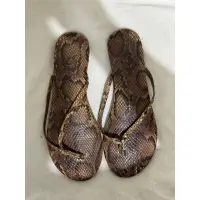 在飛比找蝦皮購物優惠-Yosi Samra 蛇紋印花卯丁拖鞋 Sandals 人字