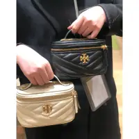 在飛比找蝦皮購物優惠-預購🇺🇸可分期❤️🎈TORY BURCH  KIRA CHE