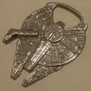 Star wars bottle opener. Millenium falcon