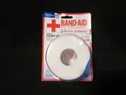 Band-Aid Hurt Free Wrap 2in Medium NEW