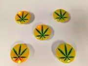5 PC Light-Up Flashing Magnet Leaf lapel Pin Cannabis Weed Symbol Blinking US