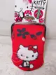 ♥小花花日本精品♥hello kitty凱蒂貓坐姿紅色珠扣式零錢包收納包鑰匙包出遊方便隨身攜帶42032700
