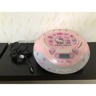 OTTO HELLO KITTY CD MP3 USB 手提音響 收音機 可插電 可裝電池