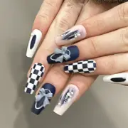 French Checkboard Fake Nail Long Coffin Winter Press on Nails for Nail Art 24pcs